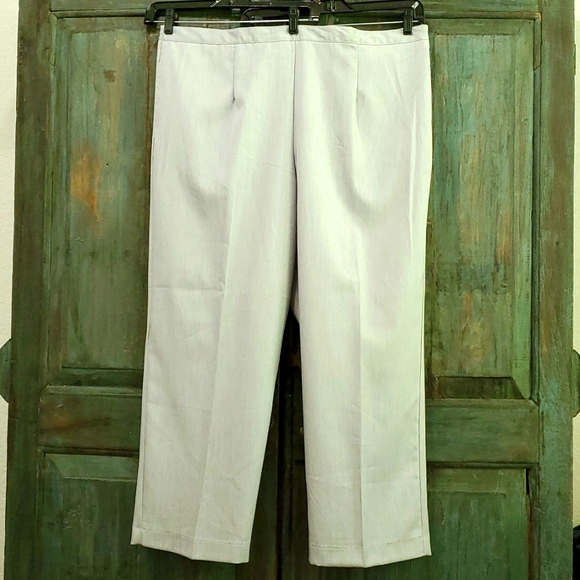 Alfred Dunner Women's Proportioned Short Wide Leg Pant, Size 22W, NWT - Picture 1 of 9